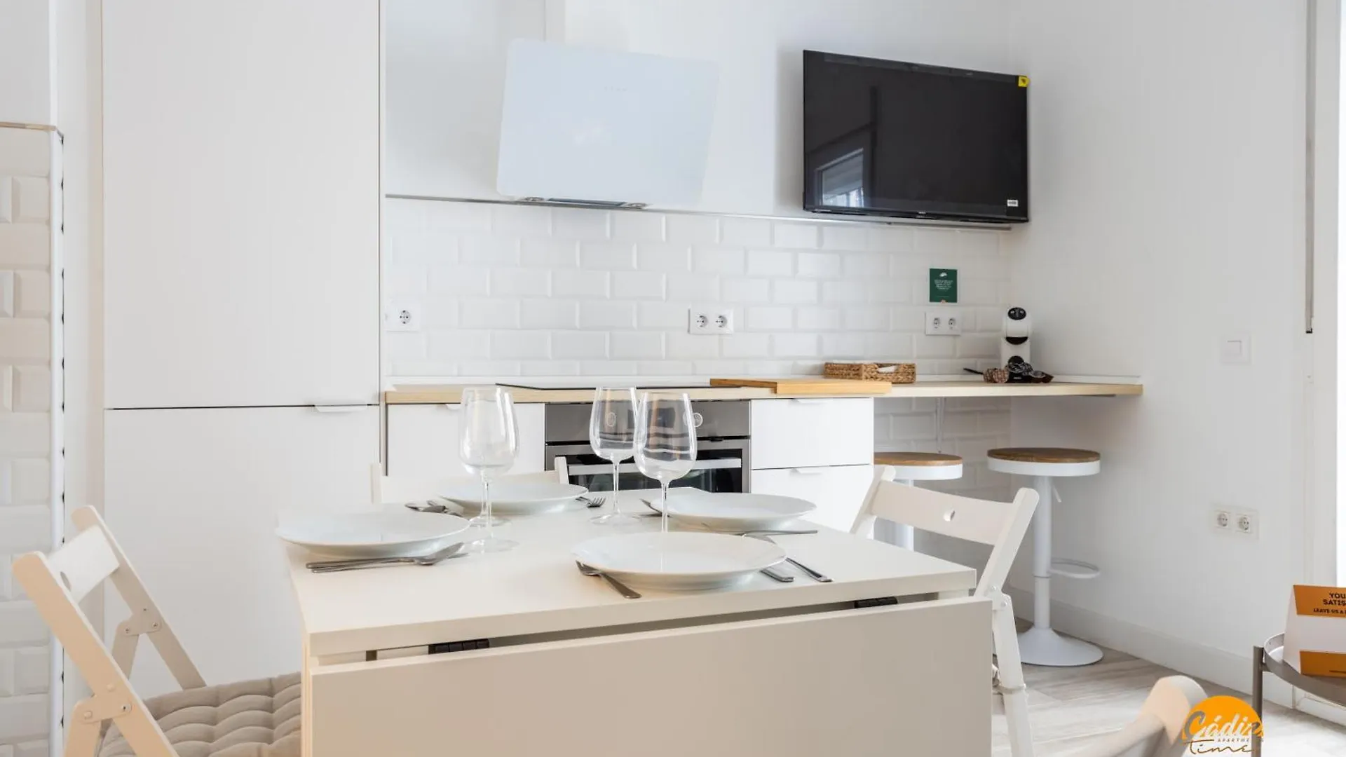 Apartment Bajo El Falla By Cadiz Time Spain